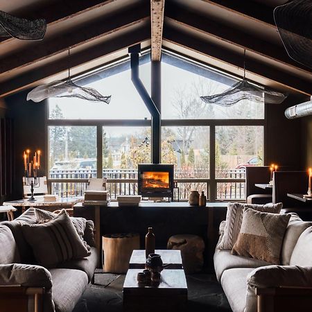 Awol Stowe Hotel Bagian luar foto