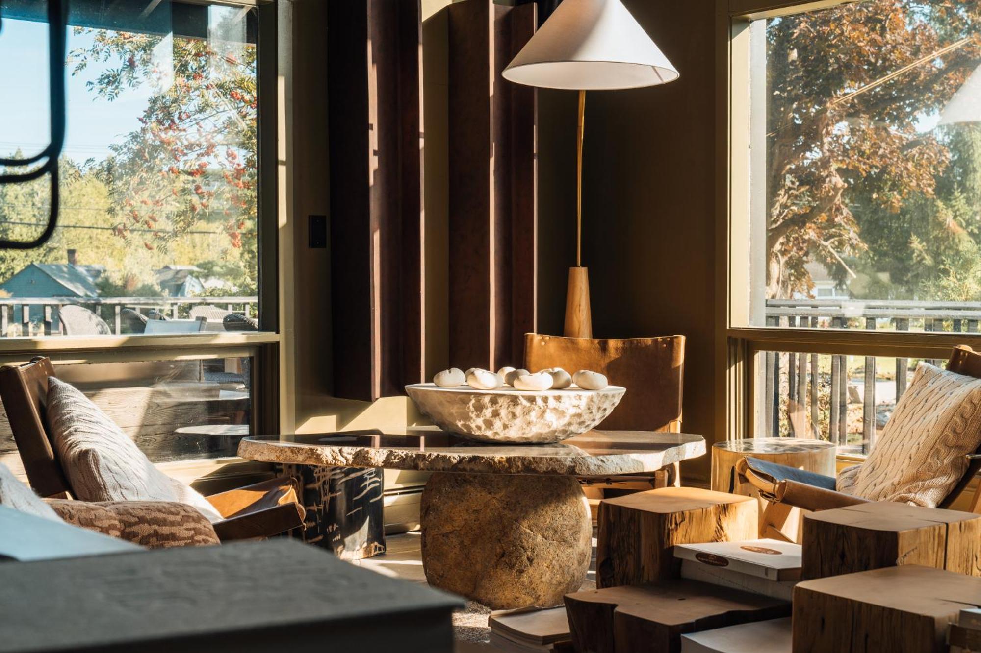 Awol Stowe Hotel Bagian luar foto