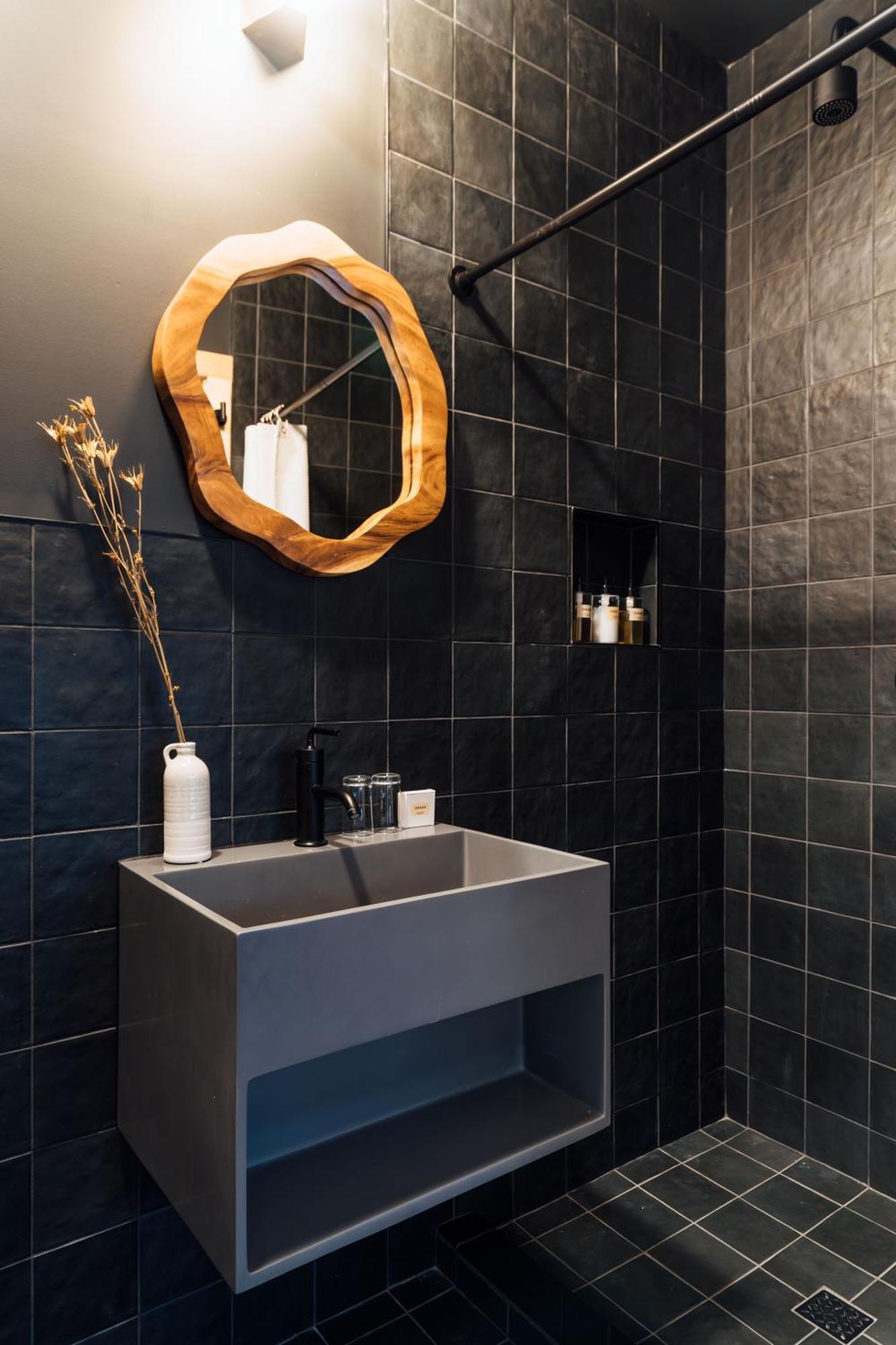 Awol Stowe Hotel Bagian luar foto